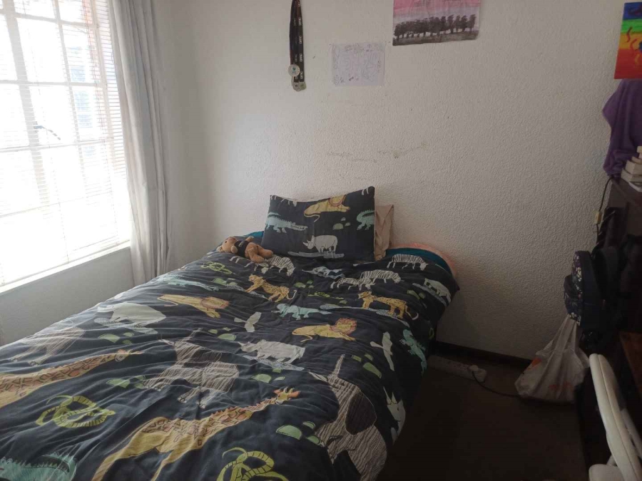 4 Bedroom Property for Sale in Mulbarton Gauteng