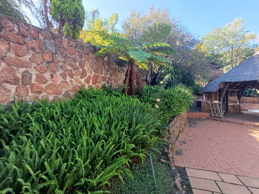 4 Bedroom Property for Sale in Mulbarton Gauteng