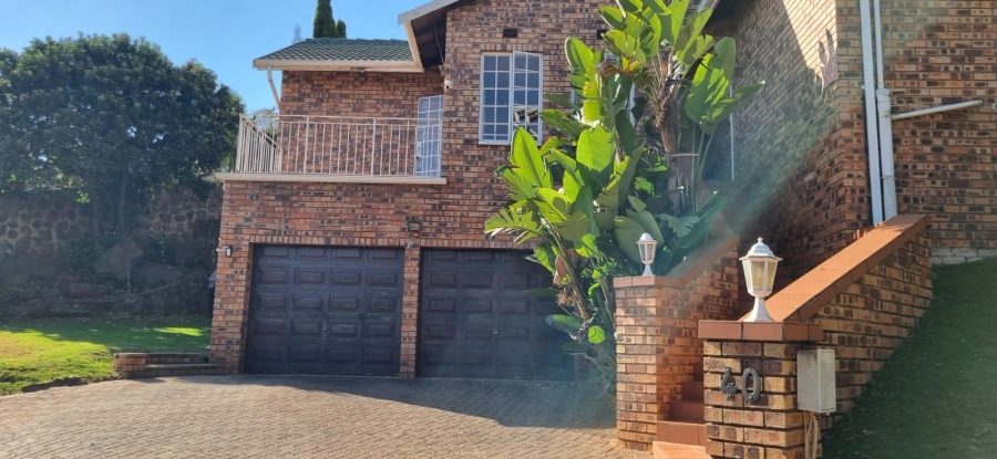 4 Bedroom Property for Sale in Mulbarton Gauteng