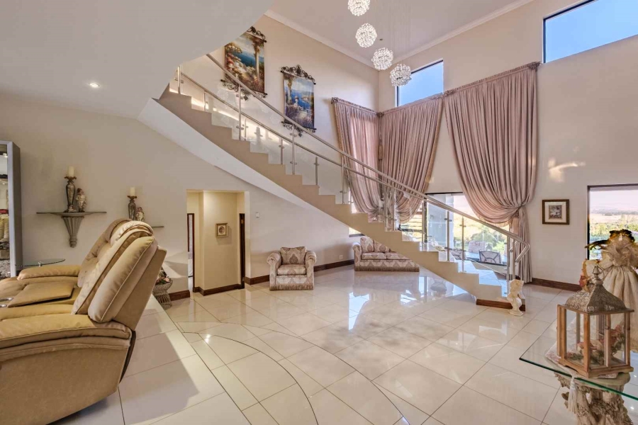 5 Bedroom Property for Sale in Blue Saddle Ranches Gauteng