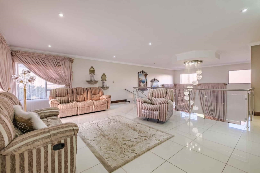 5 Bedroom Property for Sale in Blue Saddle Ranches Gauteng