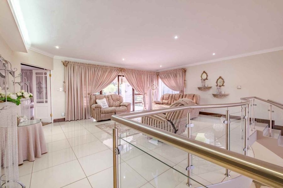 5 Bedroom Property for Sale in Blue Saddle Ranches Gauteng