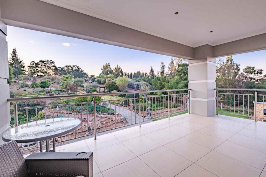 5 Bedroom Property for Sale in Blue Saddle Ranches Gauteng
