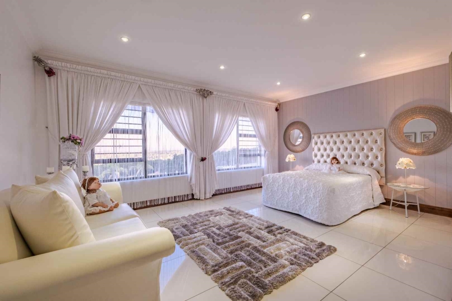 5 Bedroom Property for Sale in Blue Saddle Ranches Gauteng