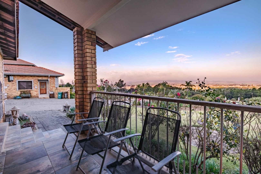5 Bedroom Property for Sale in Blue Saddle Ranches Gauteng