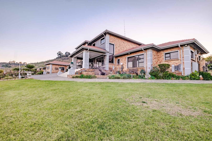 5 Bedroom Property for Sale in Blue Saddle Ranches Gauteng