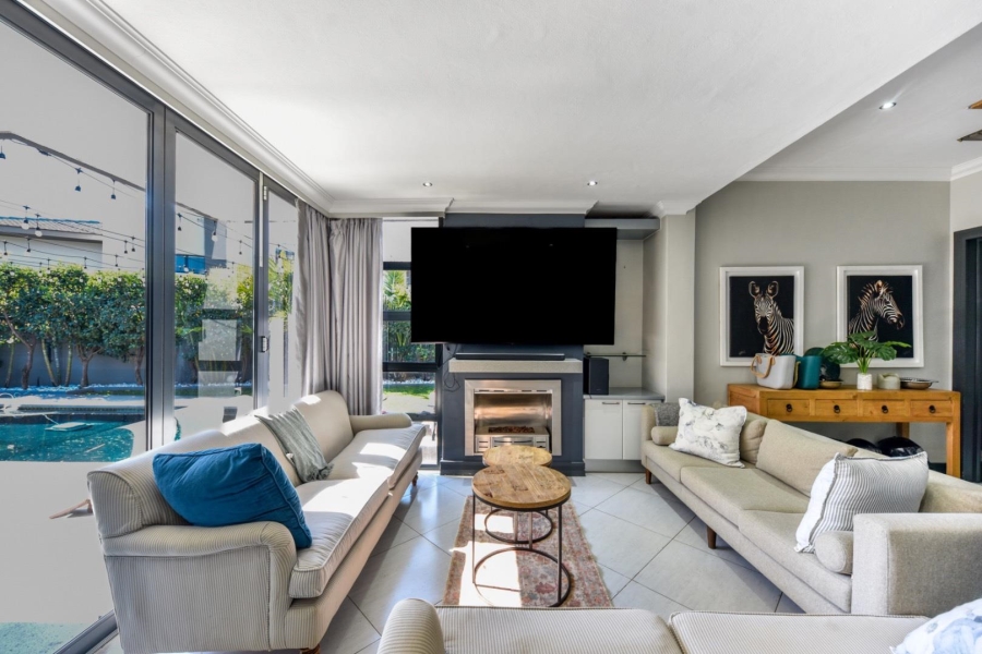 4 Bedroom Property for Sale in Lombardy Estate Gauteng