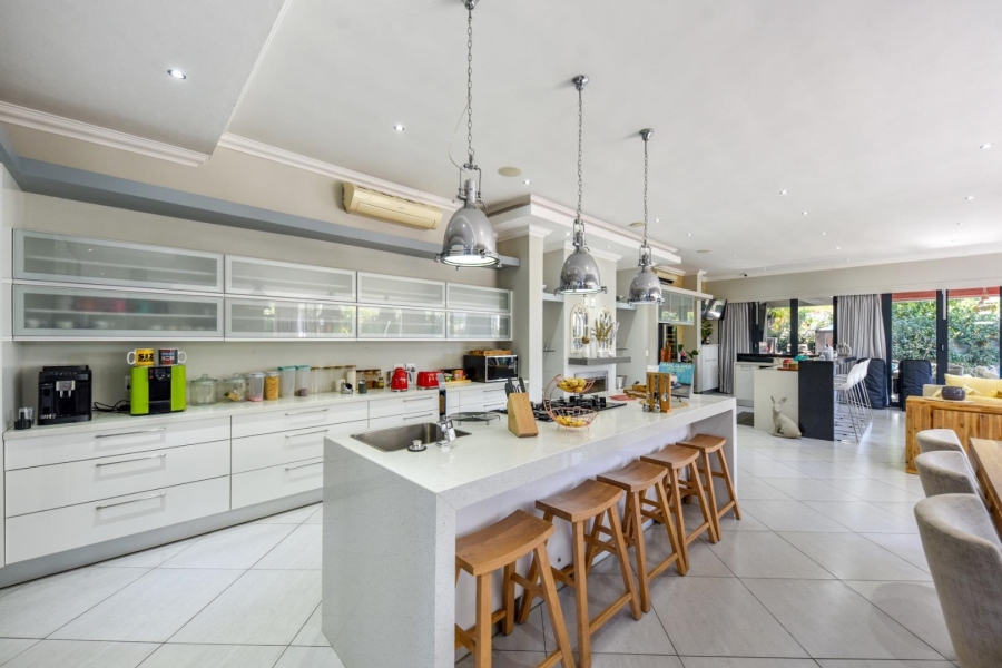 4 Bedroom Property for Sale in Lombardy Estate Gauteng