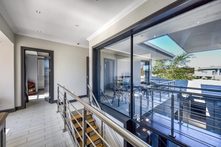 4 Bedroom Property for Sale in Lombardy Estate Gauteng
