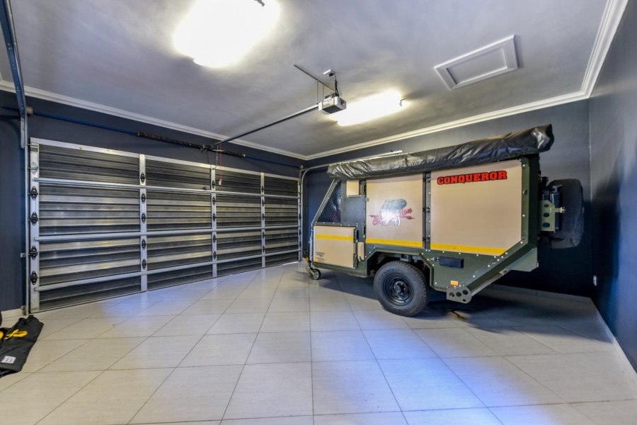 4 Bedroom Property for Sale in Lombardy Estate Gauteng