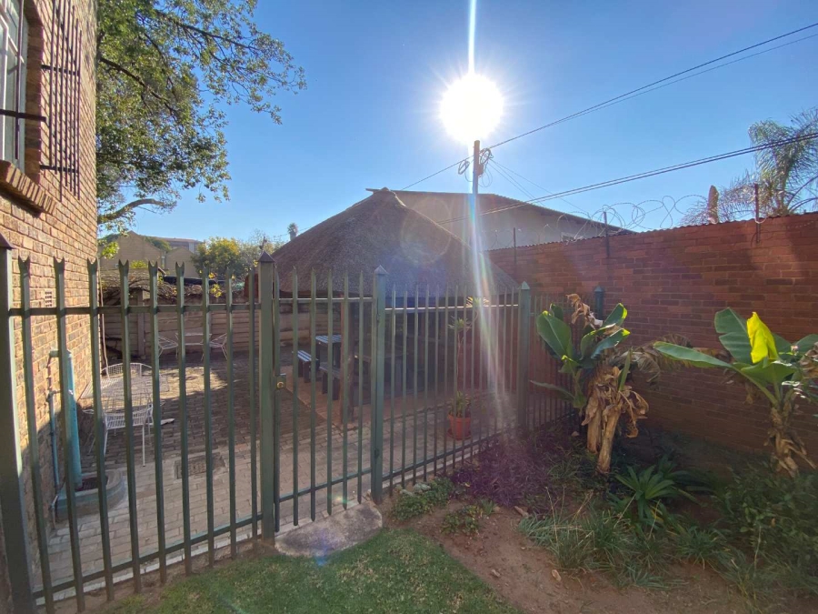 3 Bedroom Property for Sale in Silverton Gauteng