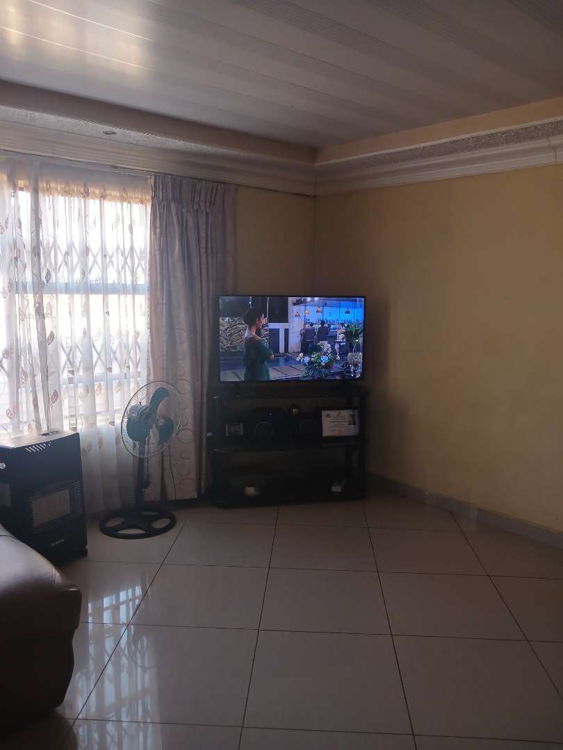 3 Bedroom Property for Sale in Nkwe Estate Gauteng