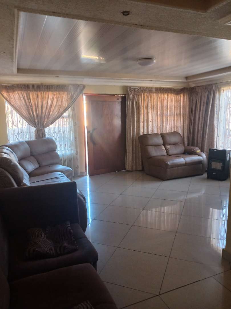 3 Bedroom Property for Sale in Nkwe Estate Gauteng