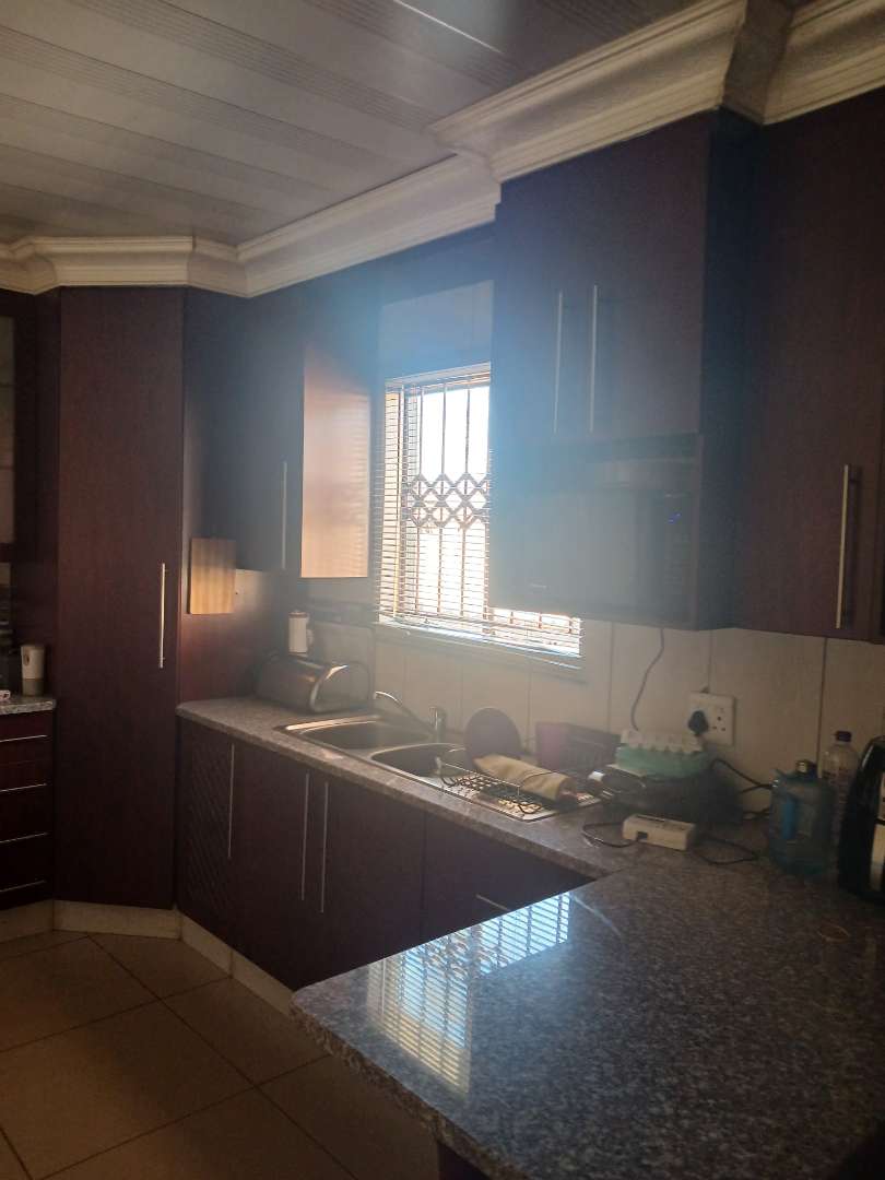 3 Bedroom Property for Sale in Nkwe Estate Gauteng