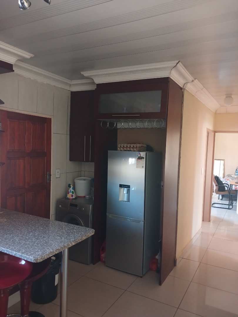 3 Bedroom Property for Sale in Nkwe Estate Gauteng