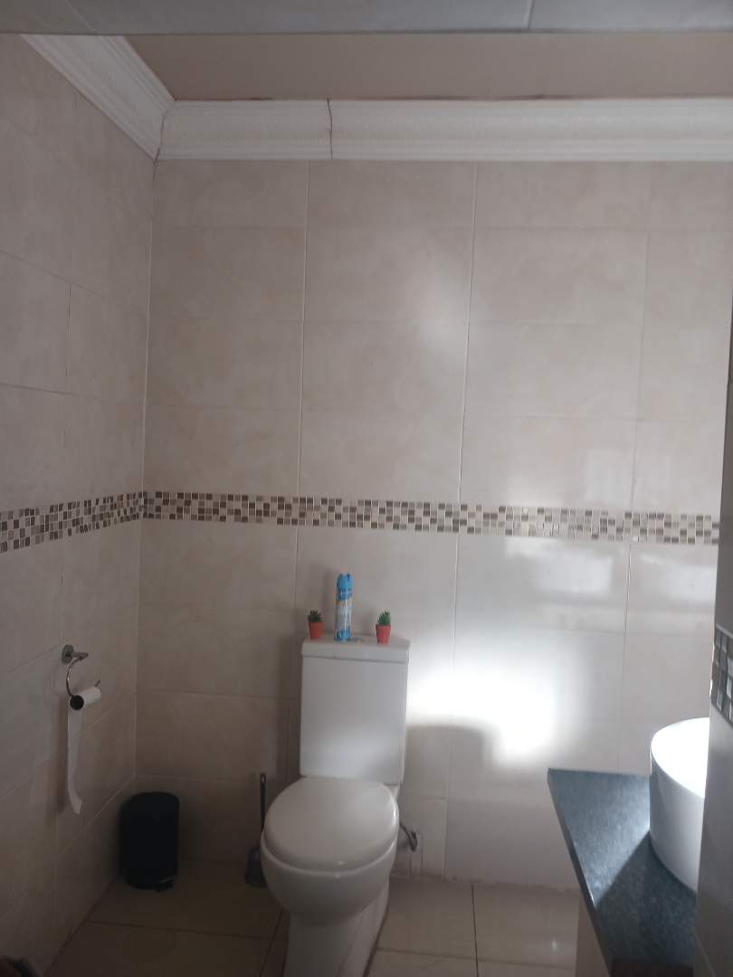 3 Bedroom Property for Sale in Nkwe Estate Gauteng