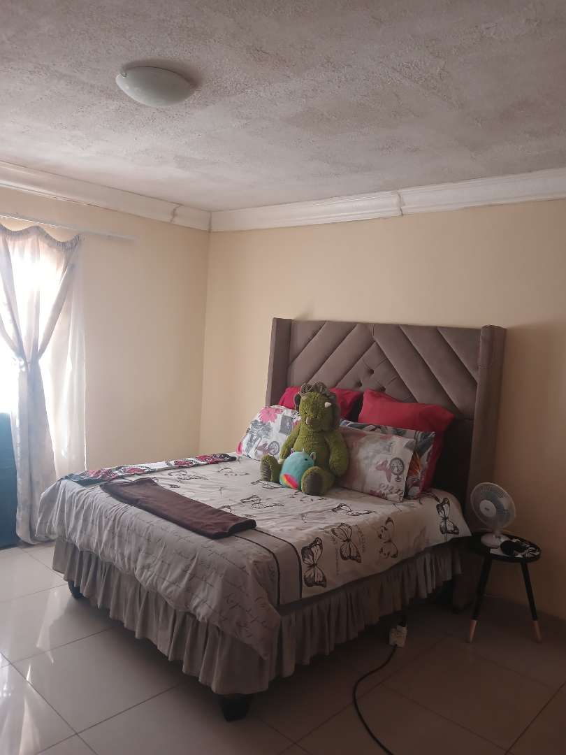 3 Bedroom Property for Sale in Nkwe Estate Gauteng