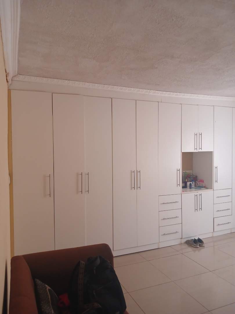 3 Bedroom Property for Sale in Nkwe Estate Gauteng