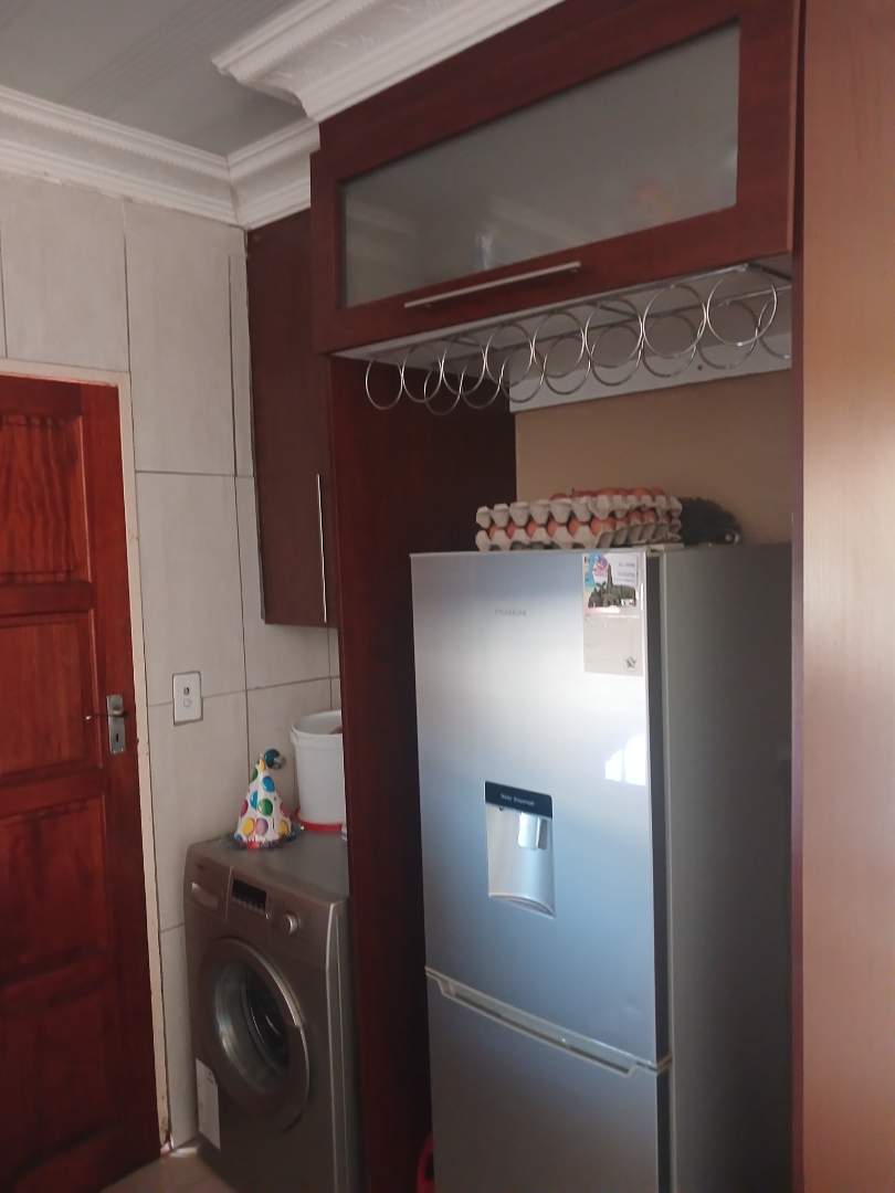 3 Bedroom Property for Sale in Nkwe Estate Gauteng