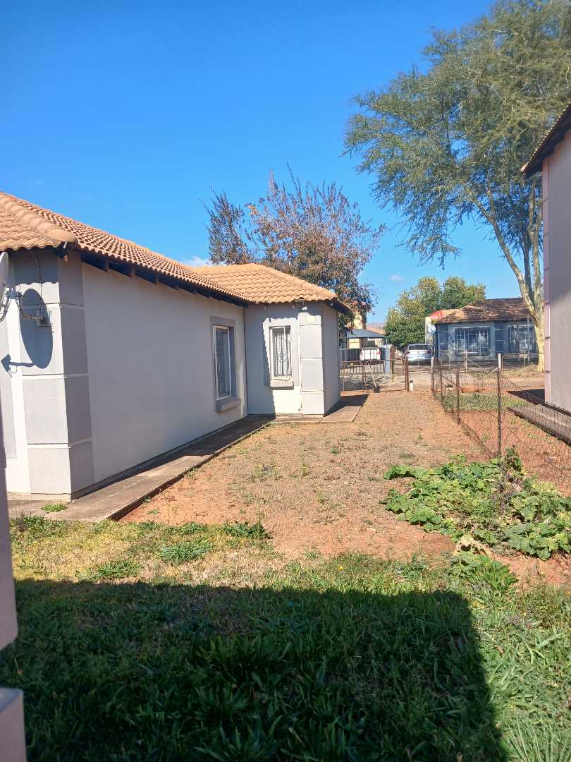 3 Bedroom Property for Sale in Nkwe Estate Gauteng