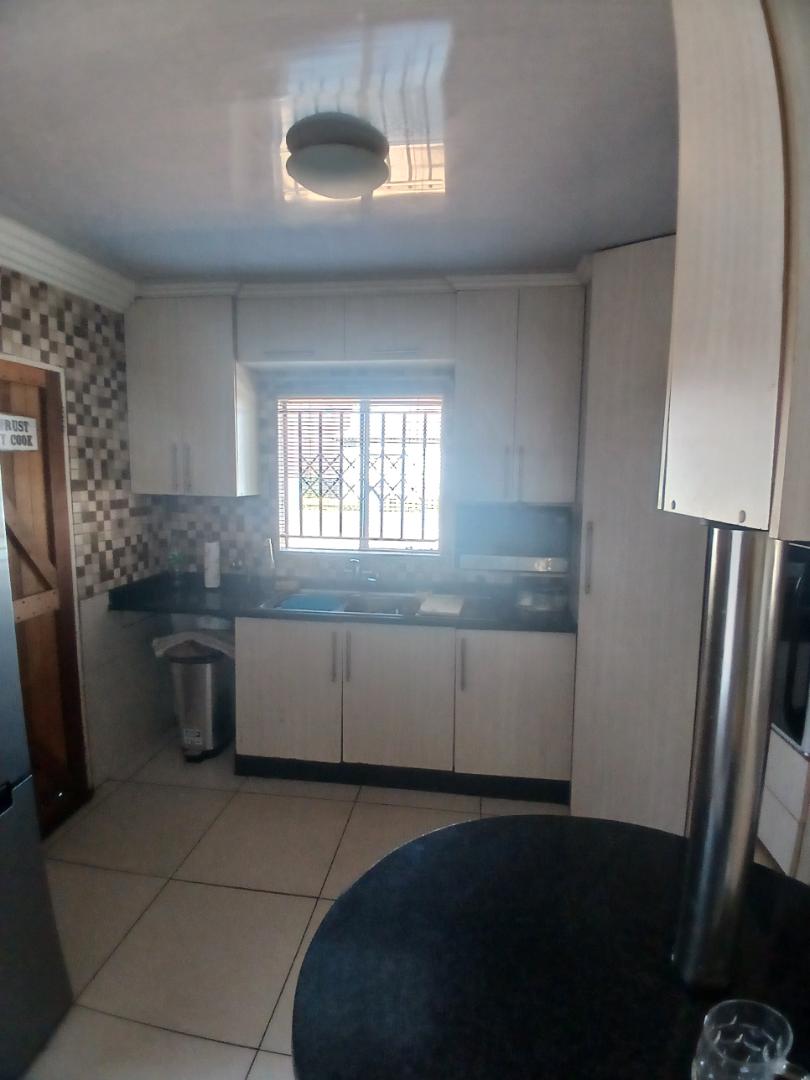 3 Bedroom Property for Sale in Nkwe Estate Gauteng