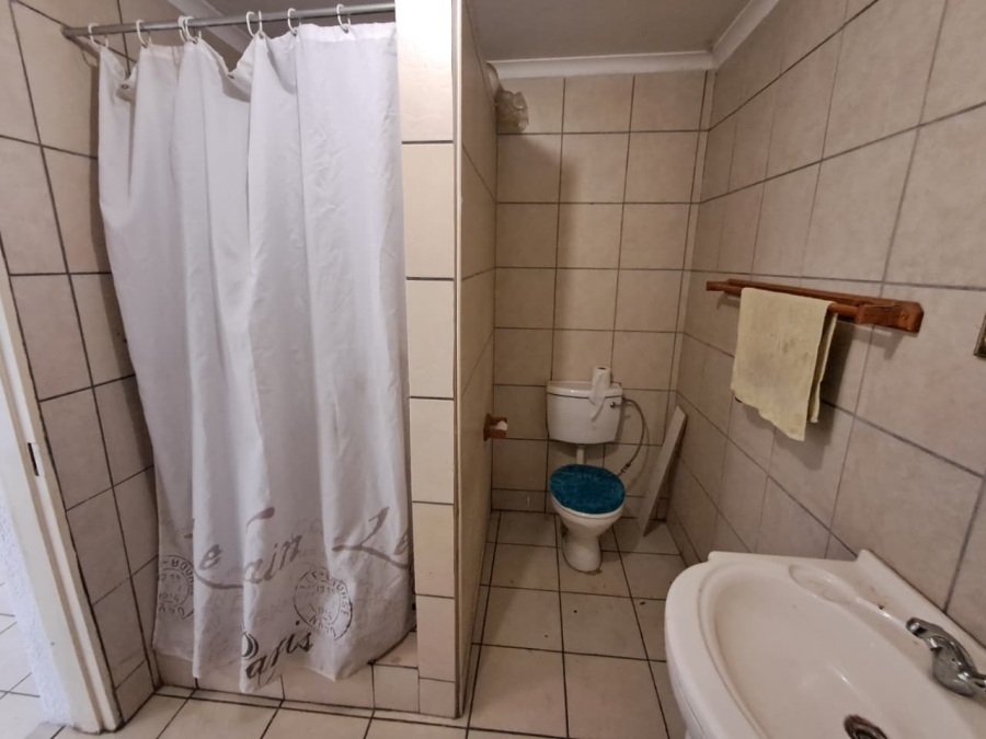 To Let 3 Bedroom Property for Rent in The Hill Gauteng