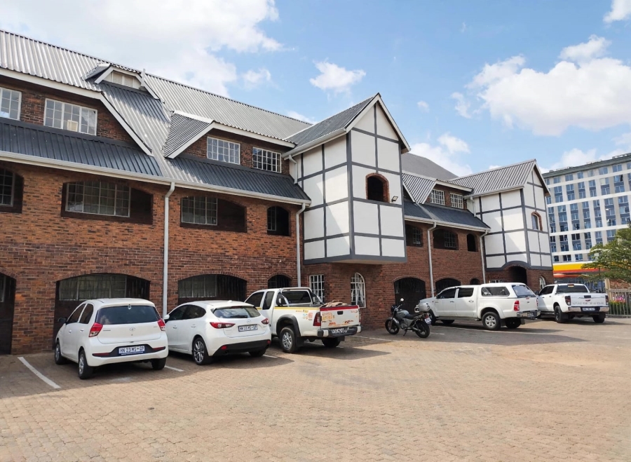 To Let 2 Bedroom Property for Rent in Sandown Gauteng