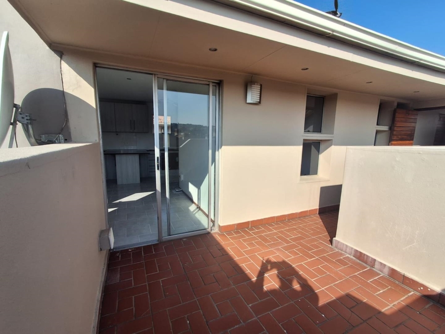 2 Bedroom Property for Sale in Glenanda Gauteng
