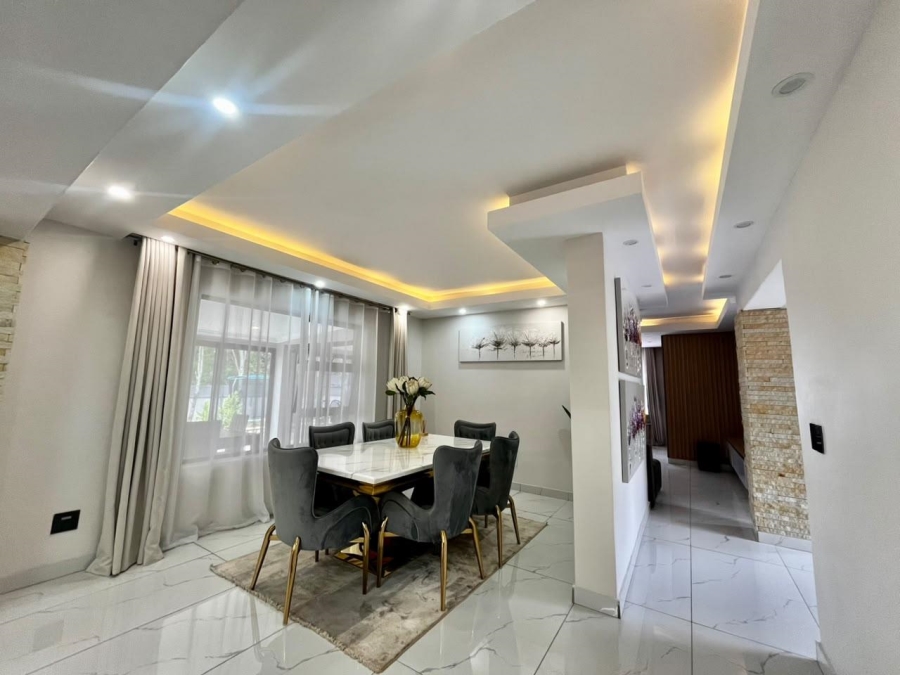 4 Bedroom Property for Sale in Willow Acres Gauteng
