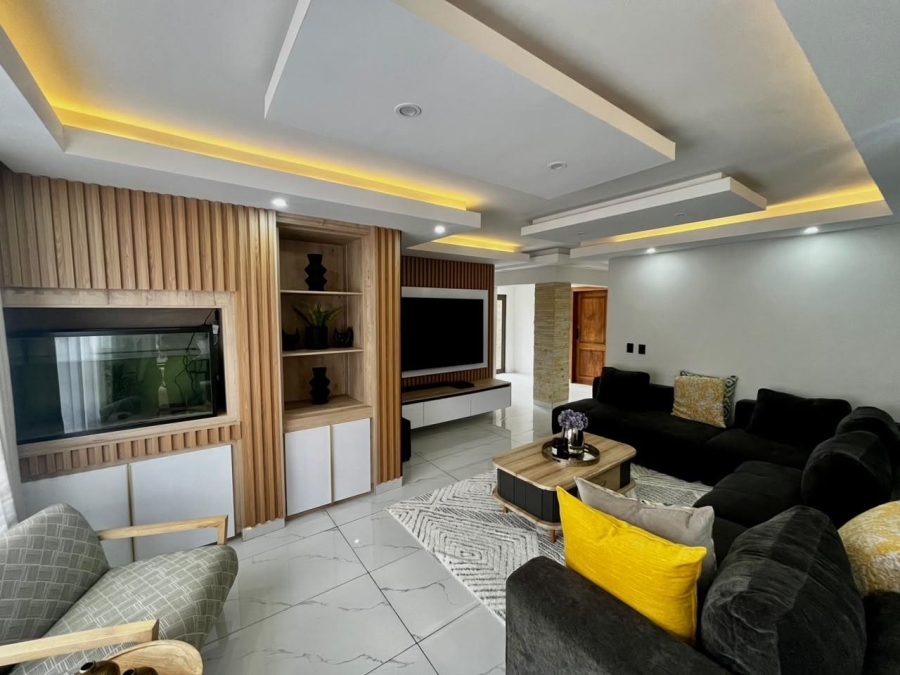 4 Bedroom Property for Sale in Willow Acres Gauteng