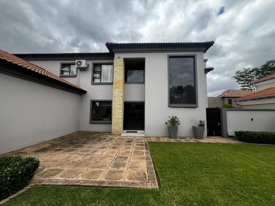 4 Bedroom Property for Sale in Willow Acres Gauteng