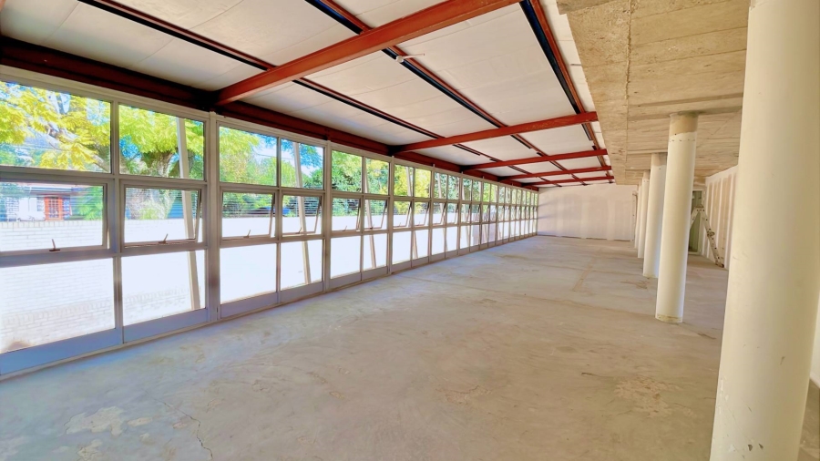 To Let Commercial Property for Rent in Lynnwood Gauteng
