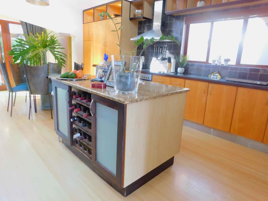 To Let 3 Bedroom Property for Rent in Bryanston Gauteng