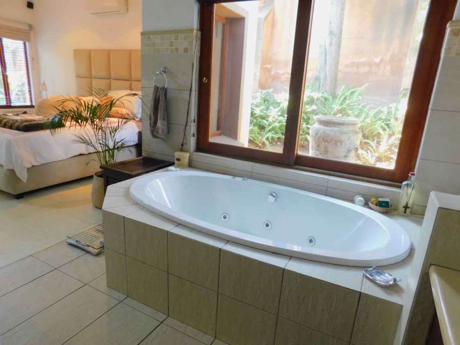 To Let 3 Bedroom Property for Rent in Bryanston Gauteng