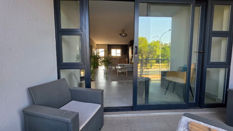 2 Bedroom Property for Sale in Die Hoewes Gauteng