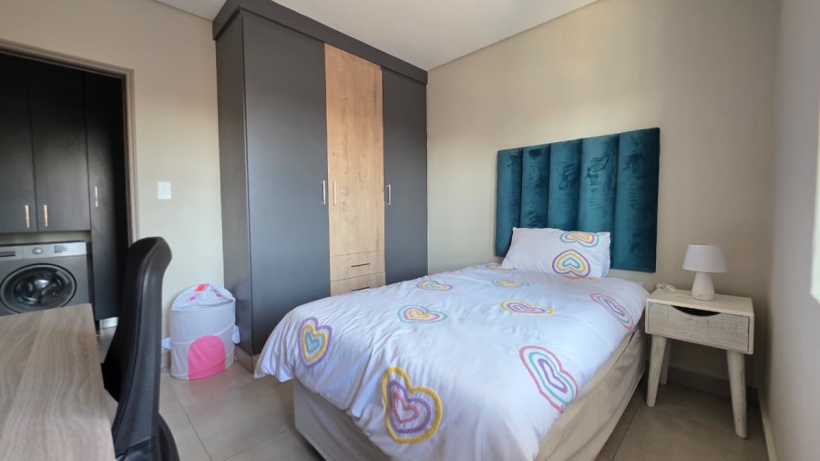 2 Bedroom Property for Sale in Die Hoewes Gauteng