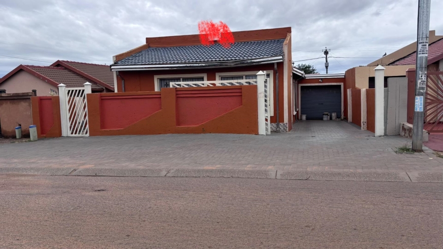3 Bedroom Property for Sale in Morula View Gauteng