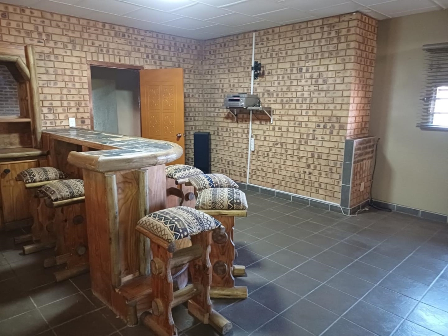 4 Bedroom Property for Sale in Glenvista Gauteng