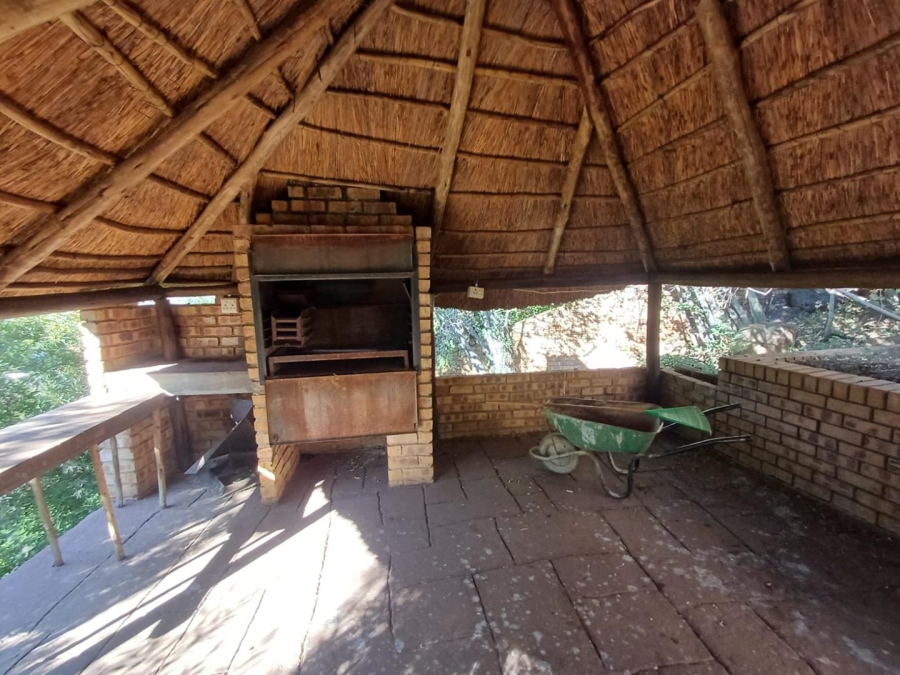 4 Bedroom Property for Sale in Glenvista Gauteng