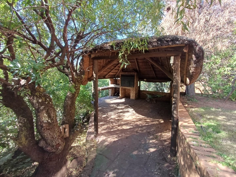 4 Bedroom Property for Sale in Glenvista Gauteng