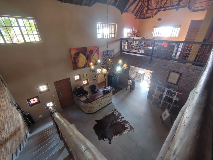 6 Bedroom Property for Sale in Mooilande Gauteng