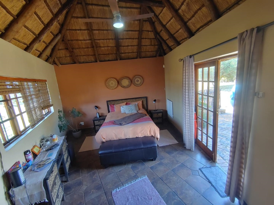 6 Bedroom Property for Sale in Mooilande Gauteng