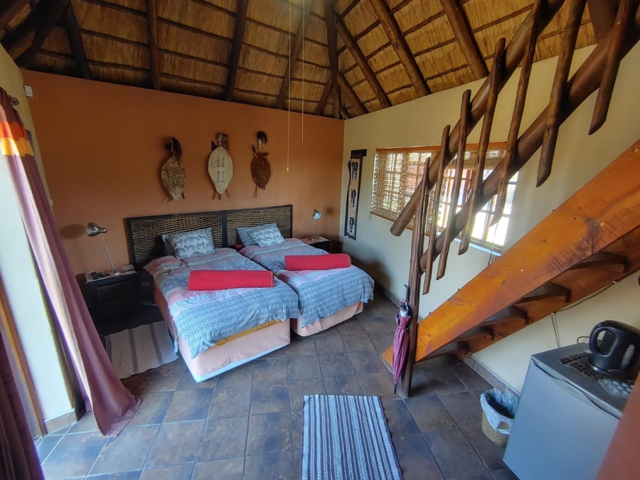 6 Bedroom Property for Sale in Mooilande Gauteng