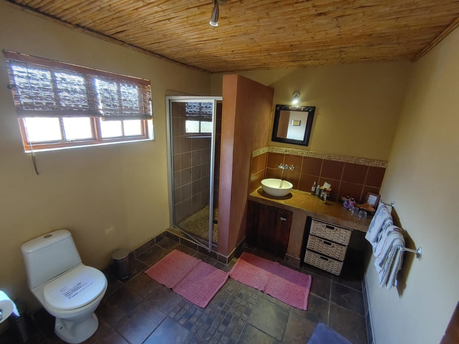 6 Bedroom Property for Sale in Mooilande Gauteng