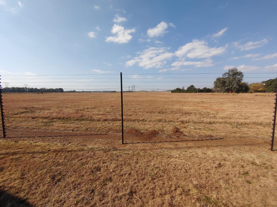 6 Bedroom Property for Sale in Mooilande Gauteng