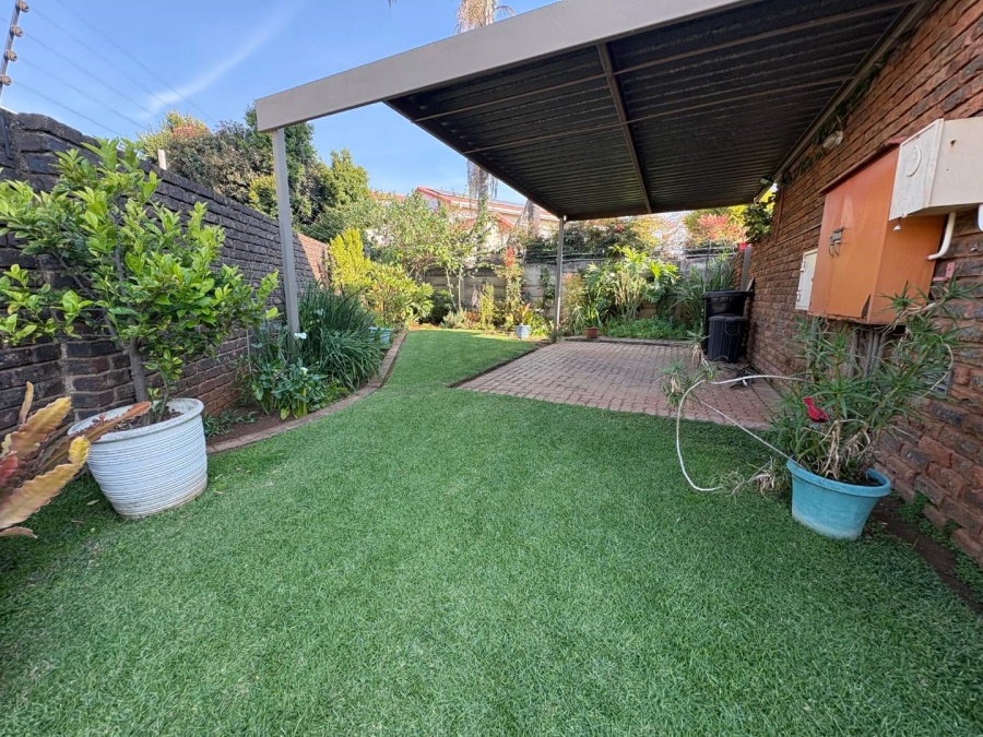 3 Bedroom Property for Sale in Birchleigh Gauteng