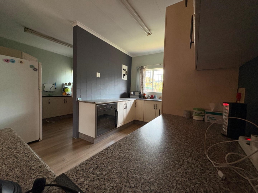 3 Bedroom Property for Sale in Birchleigh Gauteng
