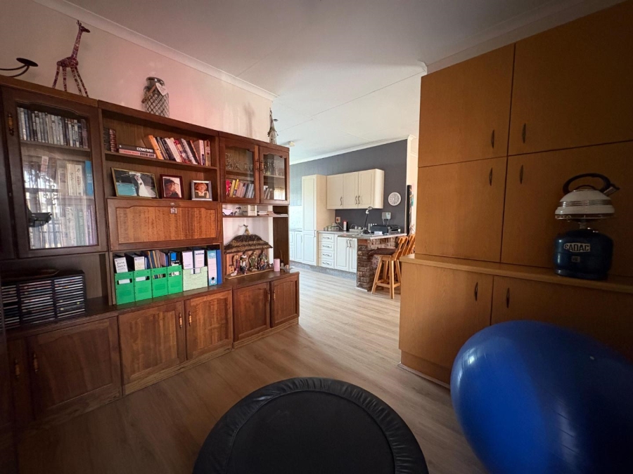 3 Bedroom Property for Sale in Birchleigh Gauteng