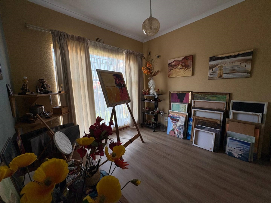 3 Bedroom Property for Sale in Birchleigh Gauteng