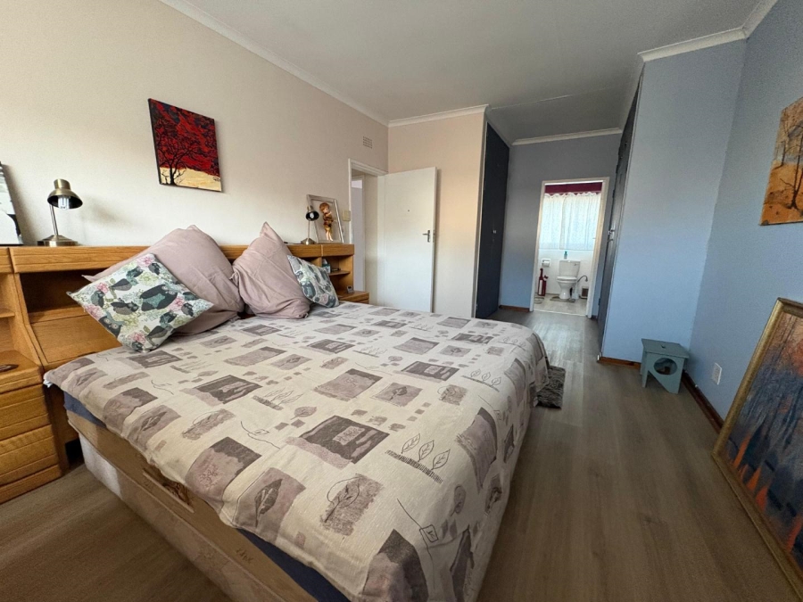 3 Bedroom Property for Sale in Birchleigh Gauteng